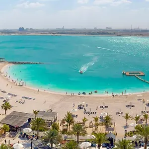 ***** Resort Doubletree By Hilton & Marjan Island United Arab Emirates